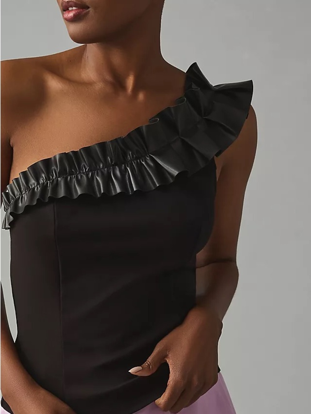 Anthropologie / Sunday in Brooklyn One-Shoulder Ruffled Faux Leather Top Black - Picture 3 of 9